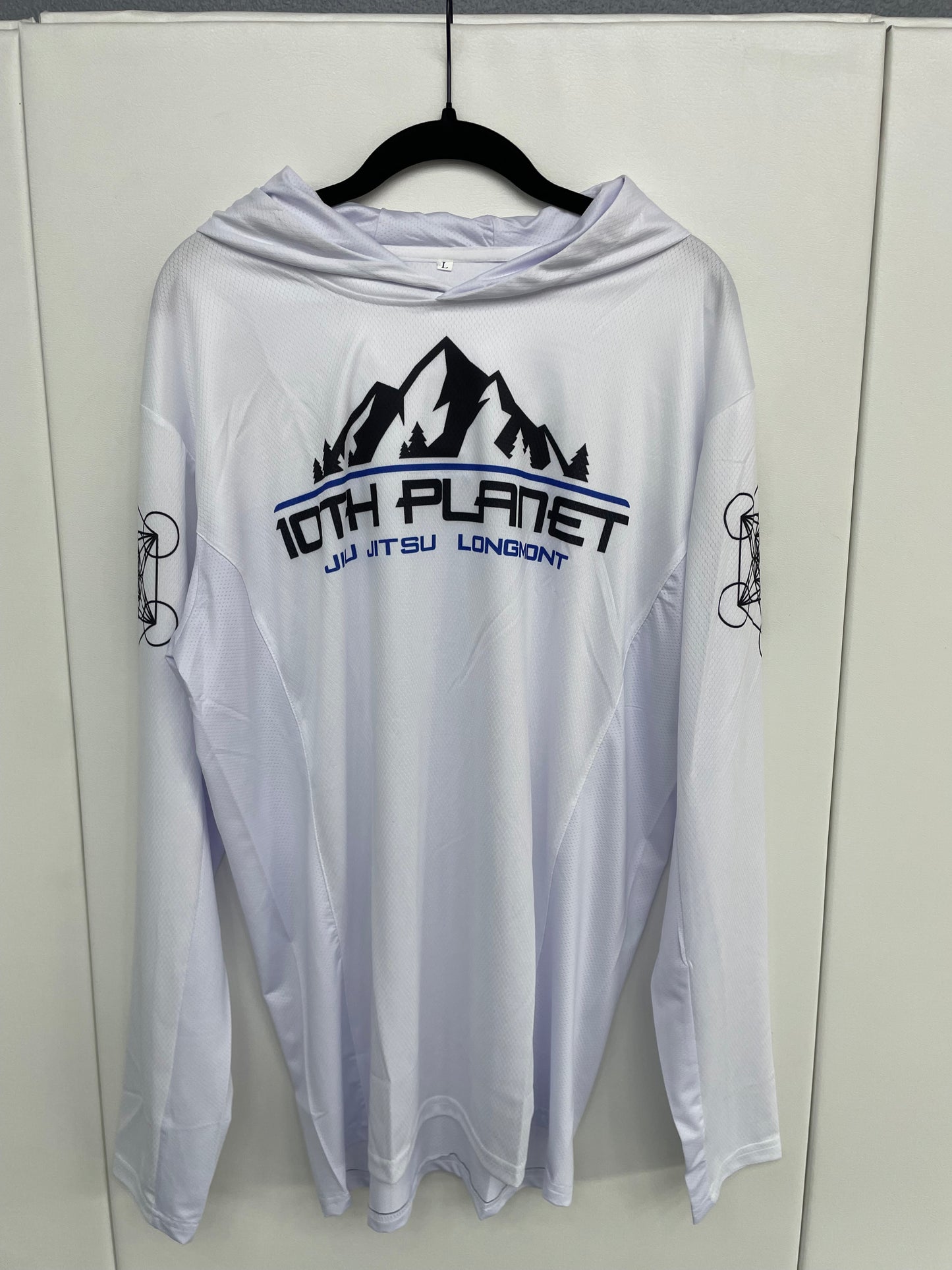 Lightweight Mountain Hoodie